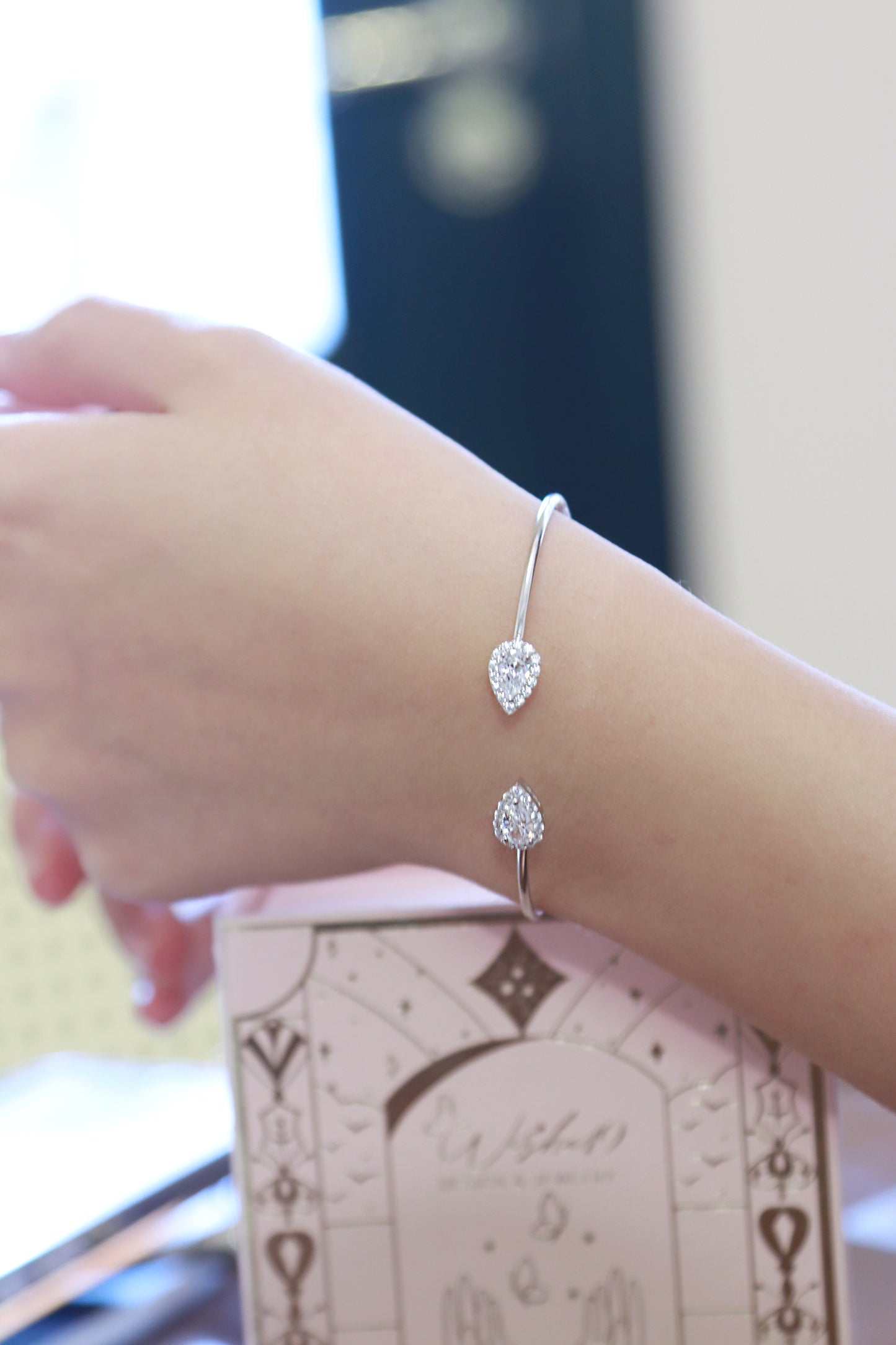 Pear-Shaped Crystal Encrusted Bangle- Silver - Wishe19