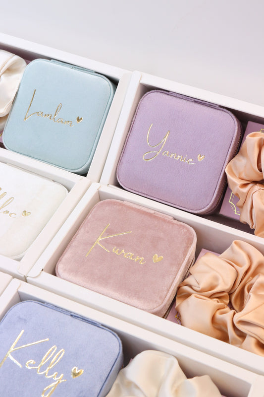 高級絨面收納首飾盒 Customized jewelry box with name