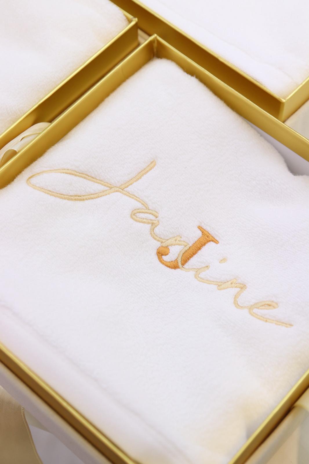 訂製刺繡純綿毛巾 Personalized Girls Trip Towel