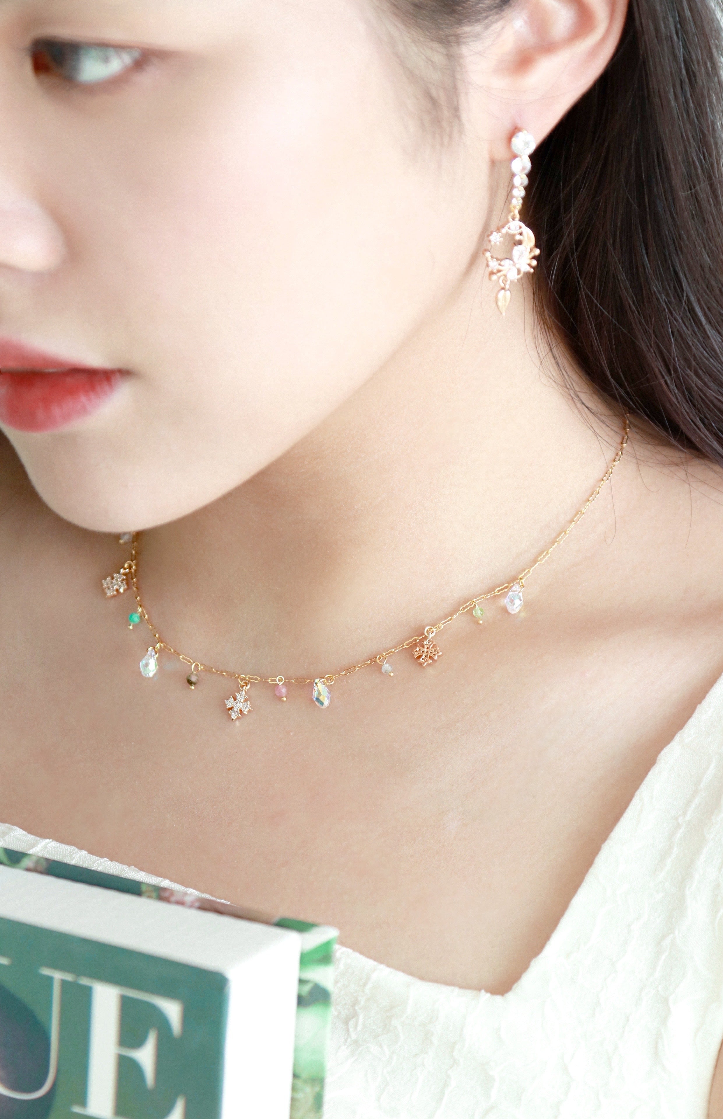 The Exquisite Open Cuff Diamond Choker Necklace | Initial Necklace